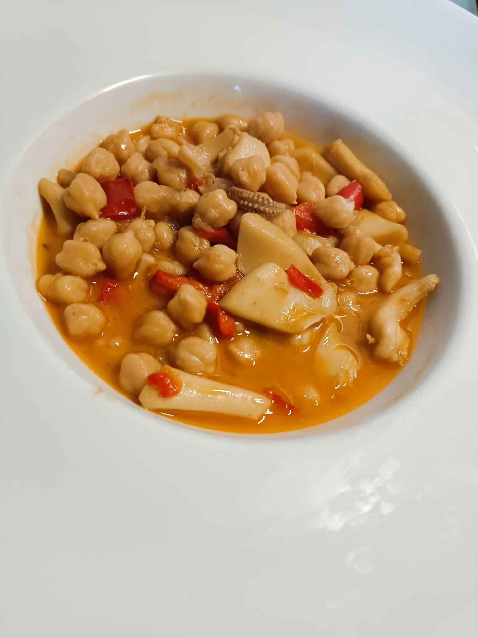 GUISO TRADICIONAL DE LA COCINA ESPAÑOLA